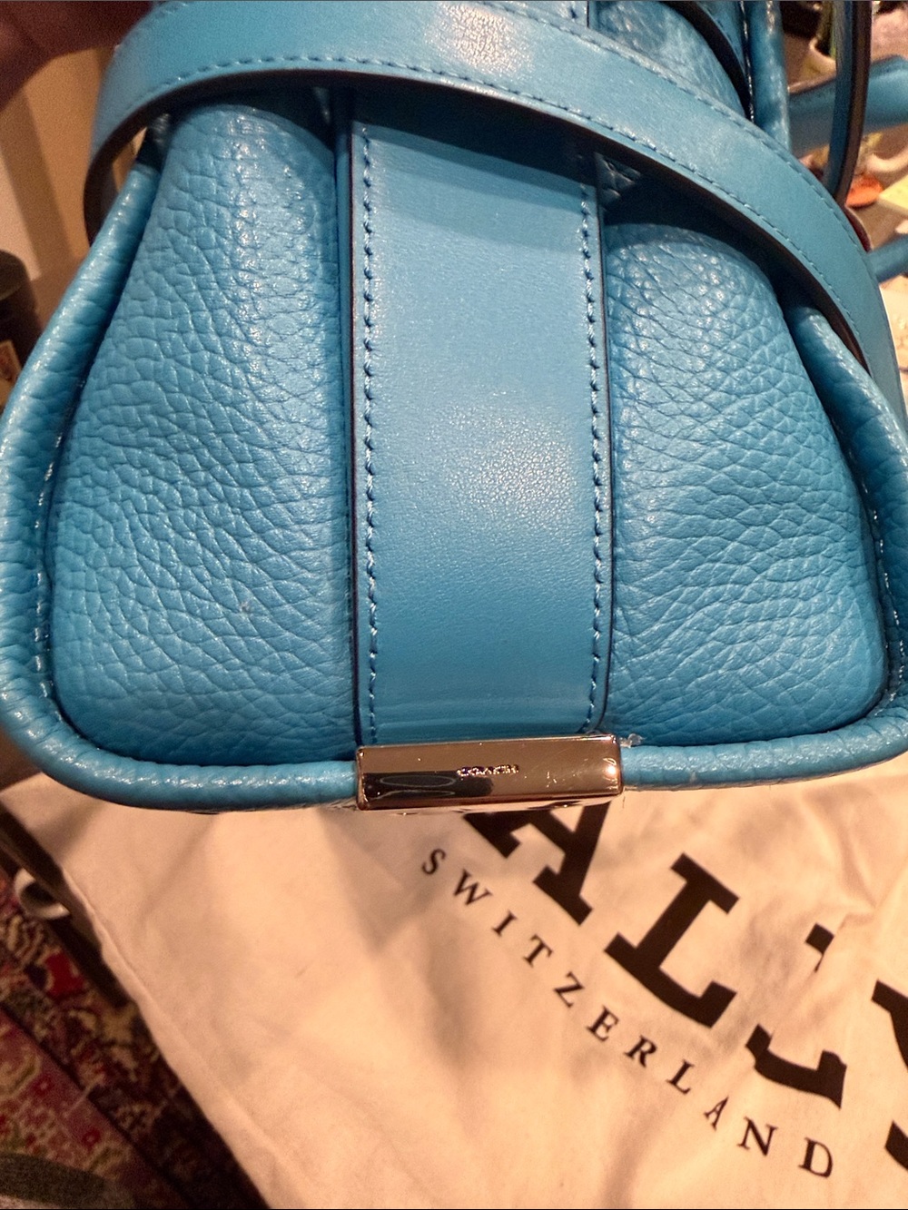 Coach Swagger handbag/crossbody NWOT! - Picture 9 of 17
